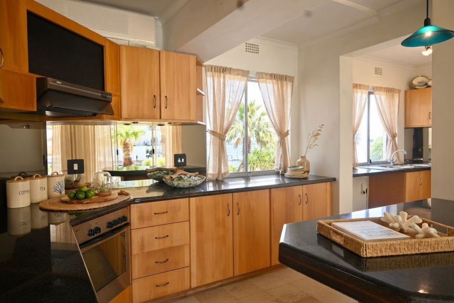 3 Bedroom Property for Sale in Harbour Island Western Cape